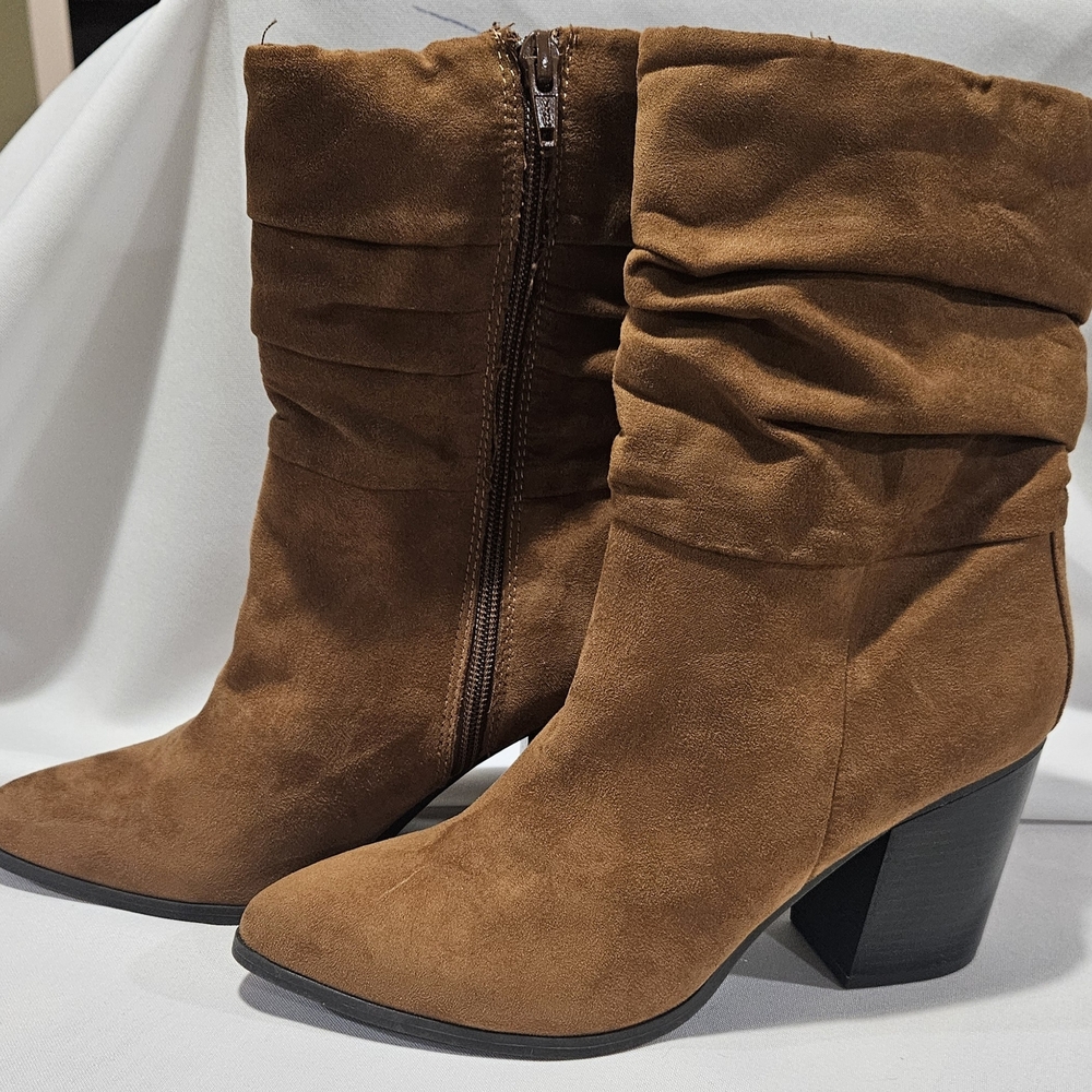 Brown Faux Suede Slouchy Pointed Toe Block Heel Ankle Boots, Size 8 1/2 - Picture 8 of 10